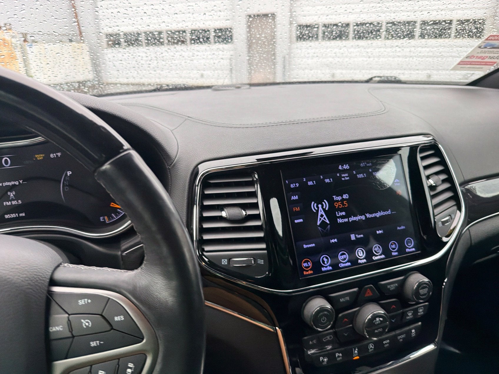 2019 Jeep Grand Cherokee Overland 4x4