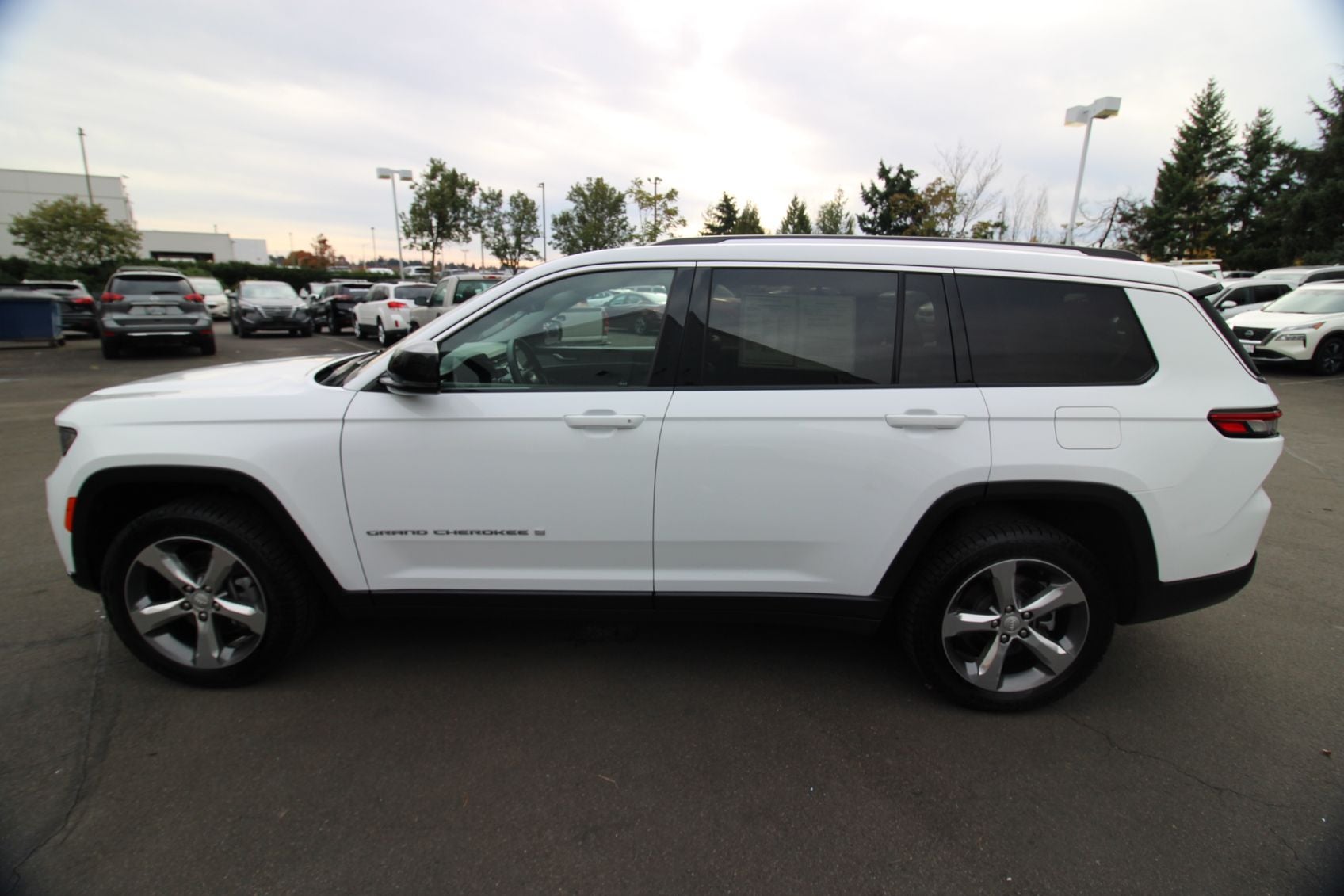 2022 Jeep Grand Cherokee L Limited