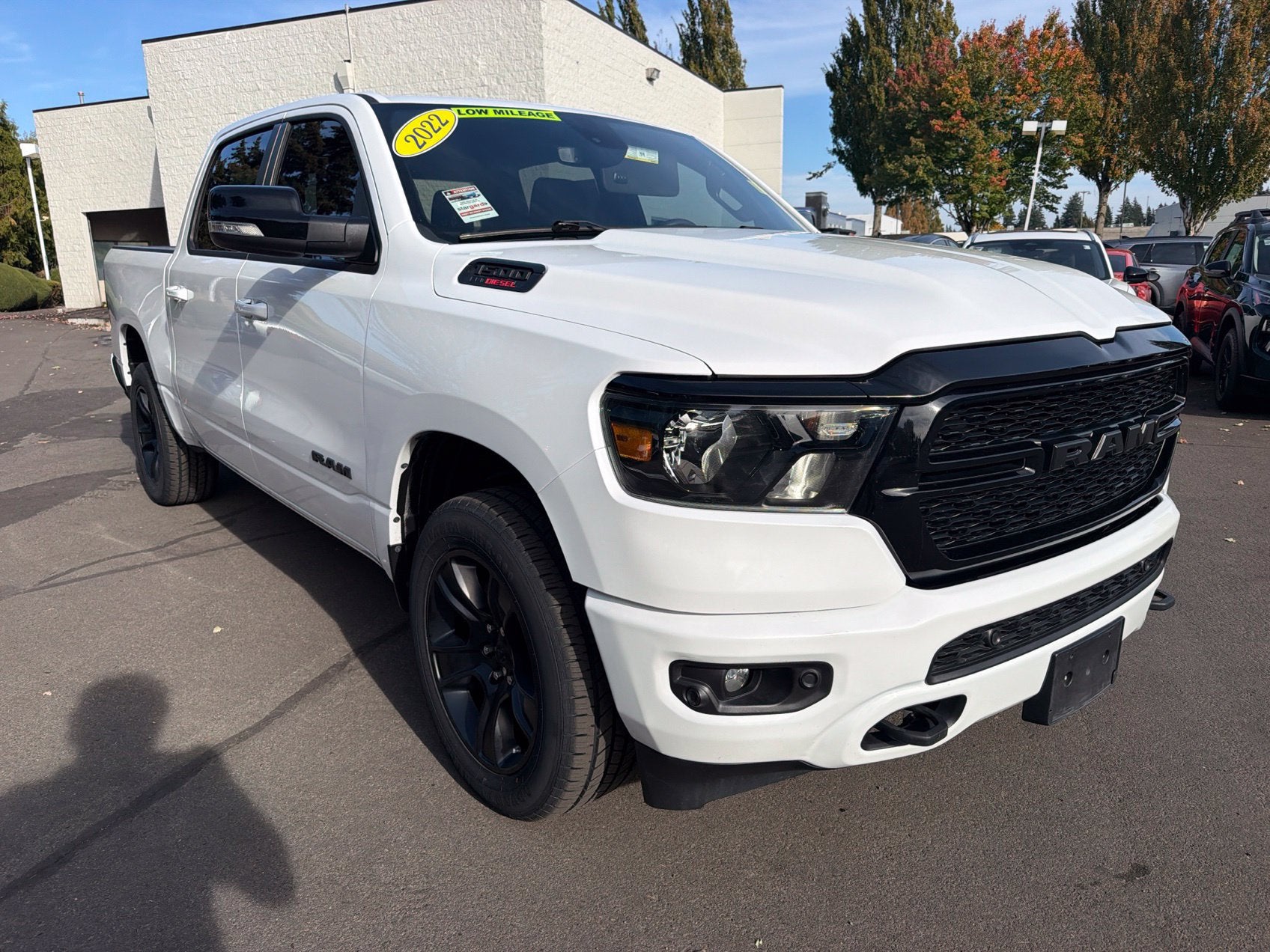 2022 RAM 1500 Big Horn Crew Cab 4x4 5'7" Box