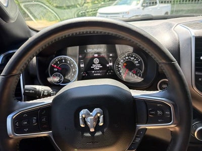 2024 RAM 1500 Big Horn Crew Cab 4x4 5'7" Box