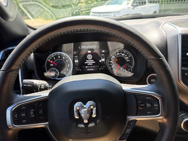 2024 RAM 1500 Big Horn Crew Cab 4x4 5'7" Box