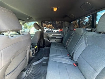 2024 RAM 1500 Big Horn Crew Cab 4x4 5'7" Box