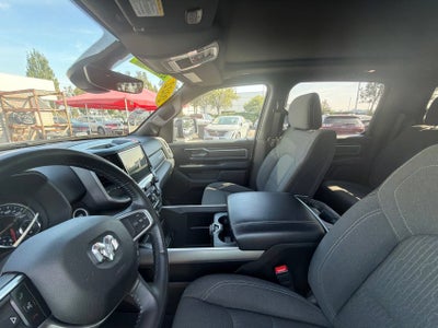 2022 RAM 1500 Big Horn Crew Cab 4x4 5'7" Box
