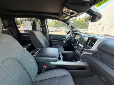 2022 RAM 1500 Big Horn Crew Cab 4x4 5'7" Box