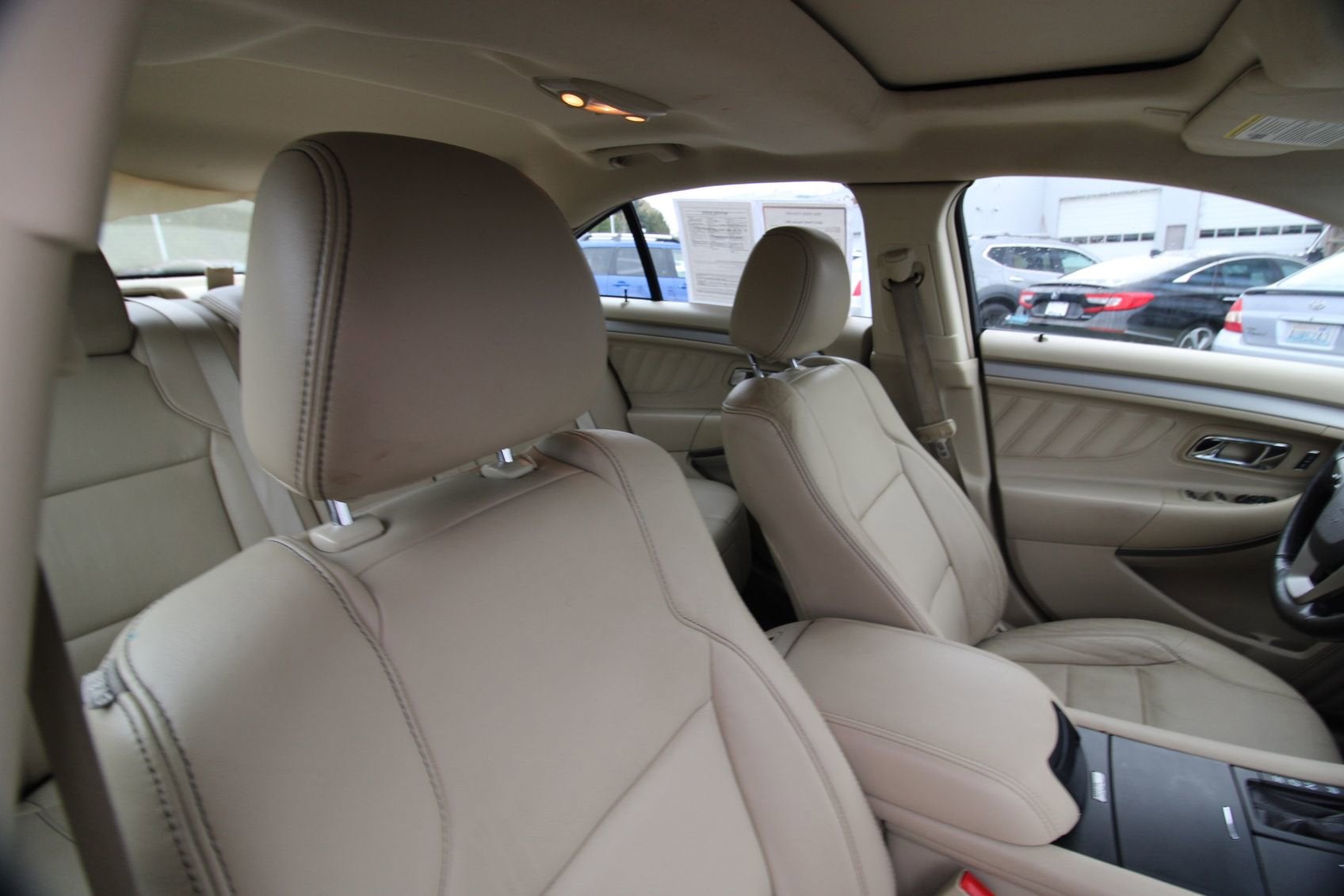 2013 Ford Taurus SEL