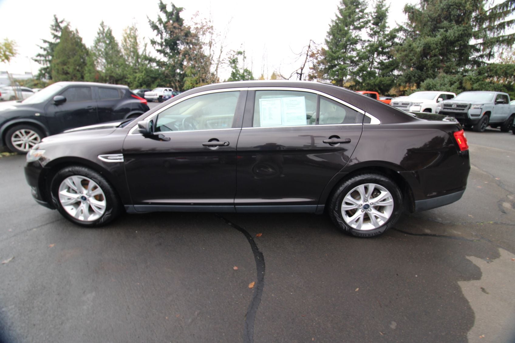 2013 Ford Taurus SEL
