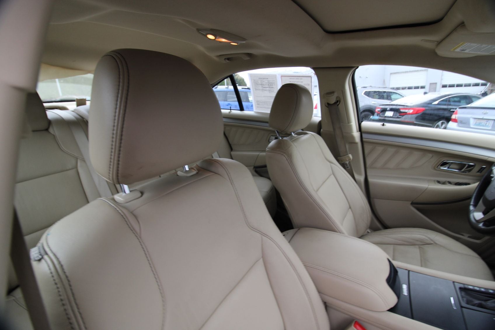 2013 Ford Taurus SEL