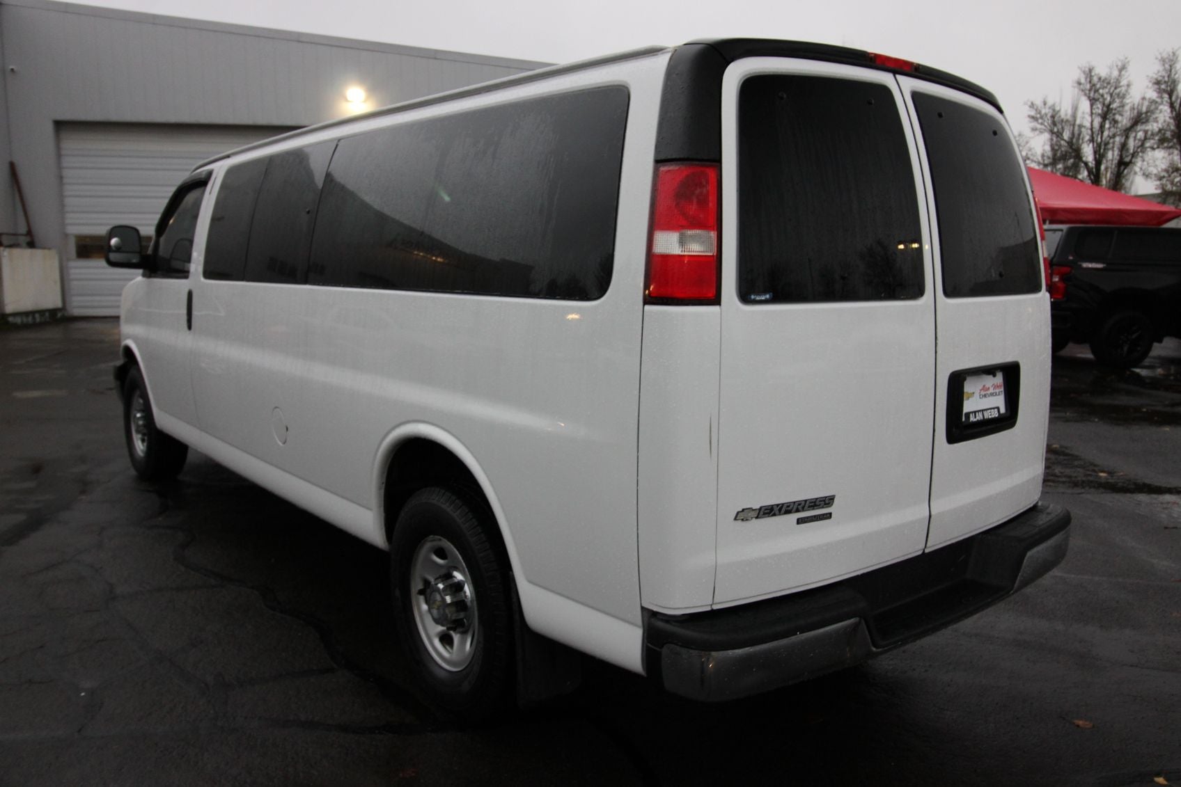 2016 Chevrolet Express Passenger 3500 LT