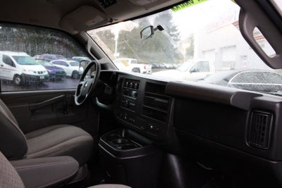 2016 Chevrolet Express Passenger 3500 LT