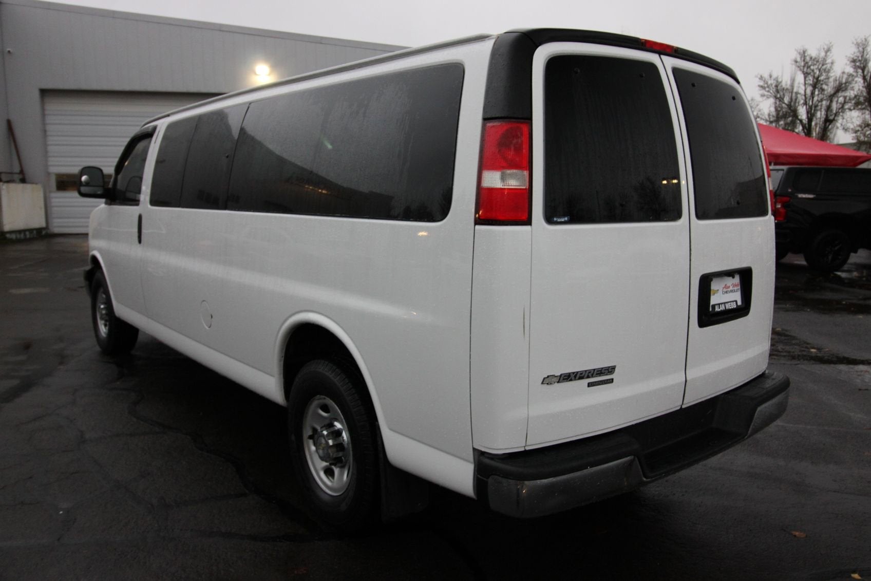 2016 Chevrolet Express Passenger 3500 LT