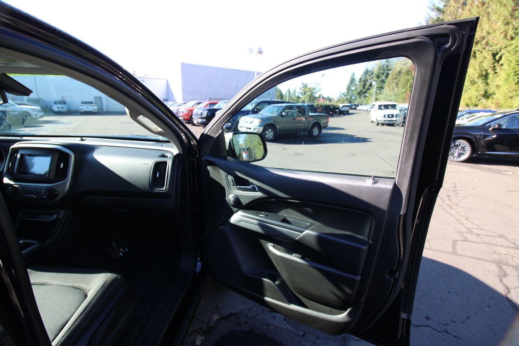 2017 Chevrolet Colorado 2WD LT