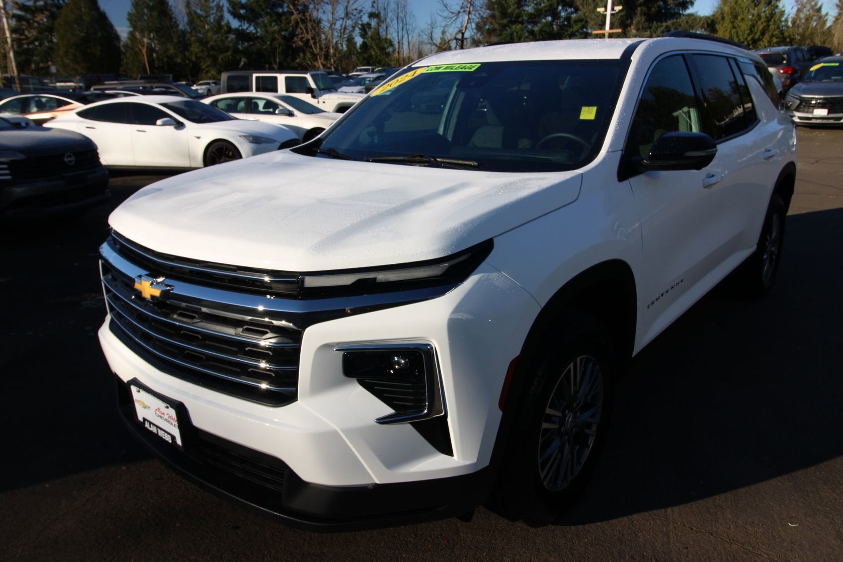 2024 Chevrolet Traverse LT