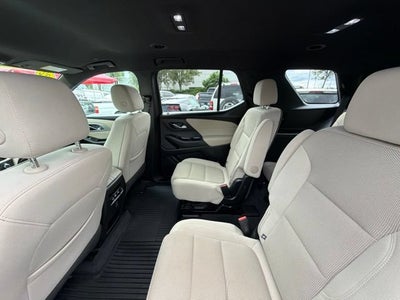 2022 Chevrolet Traverse LT Cloth