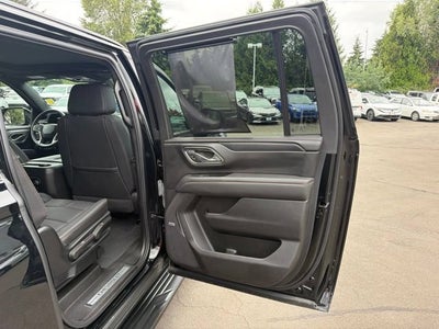 2024 Chevrolet Suburban RST