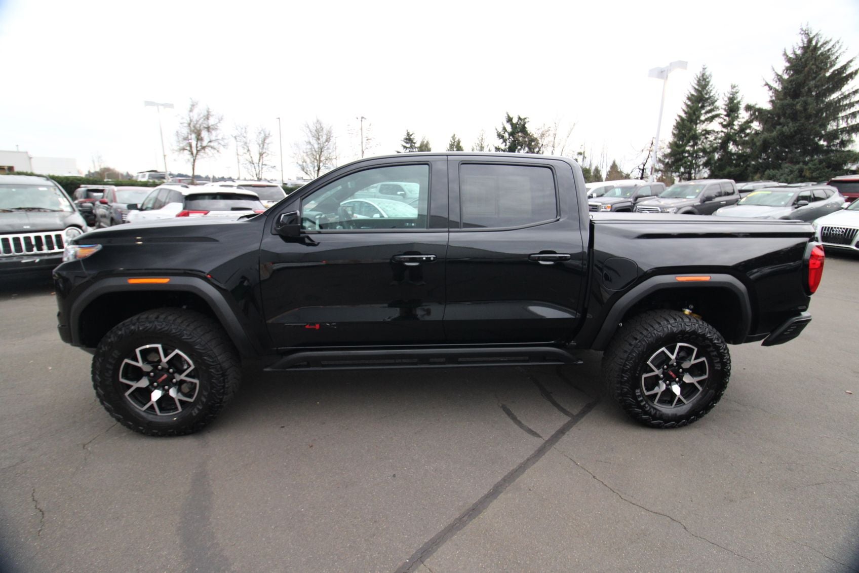 2024 GMC Canyon AT4X