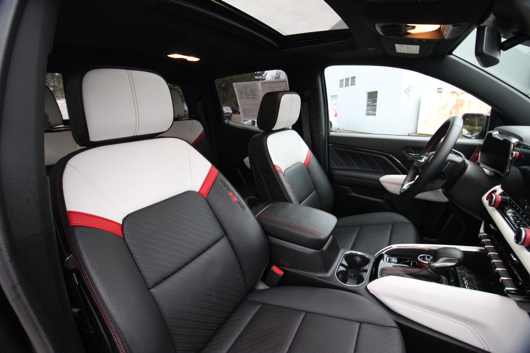 2024 GMC Canyon AT4X