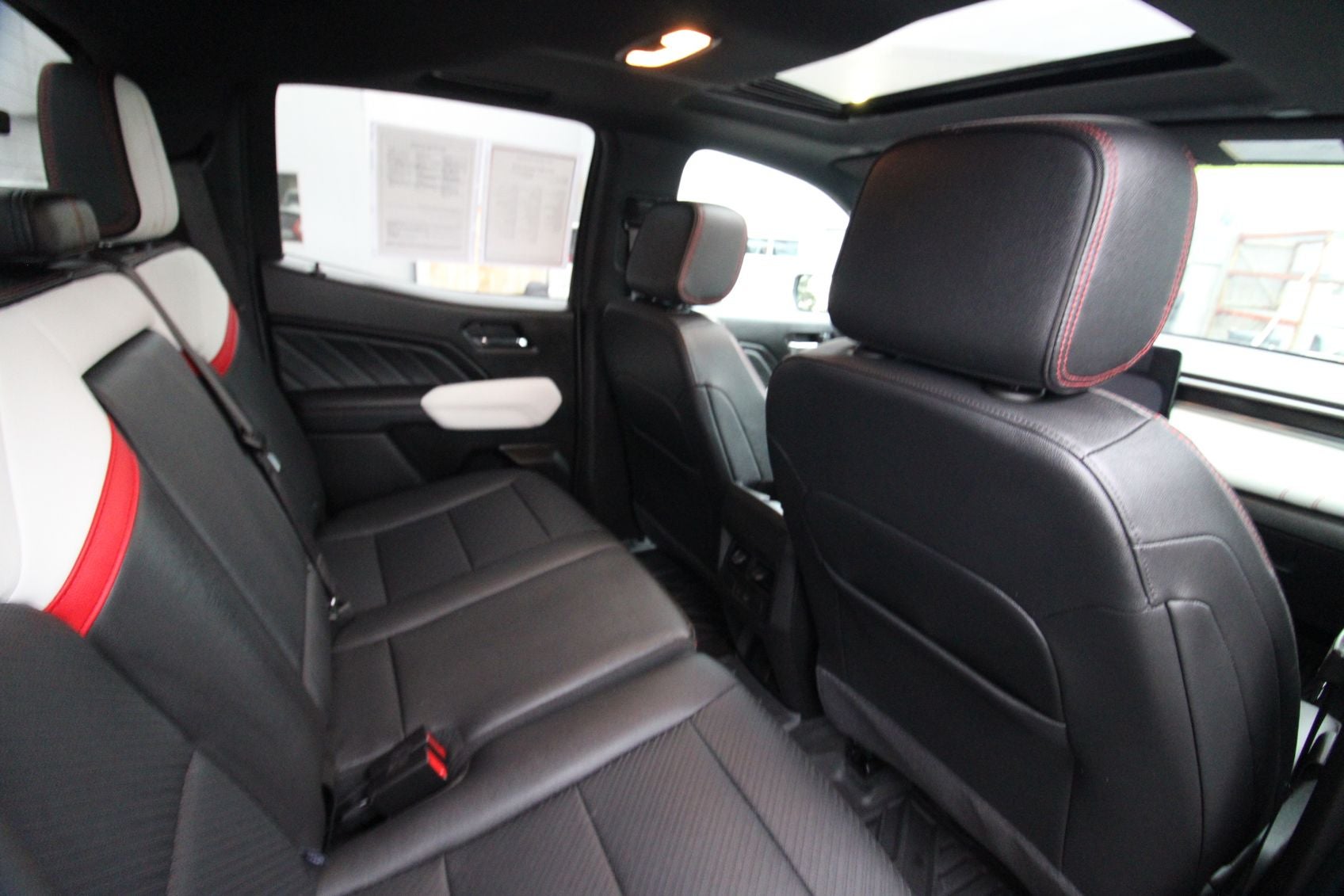 2024 GMC Canyon AT4X