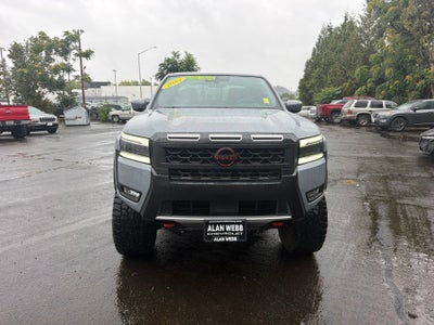 2025 Nissan Frontier Crew Cab PRO-4X 4x4