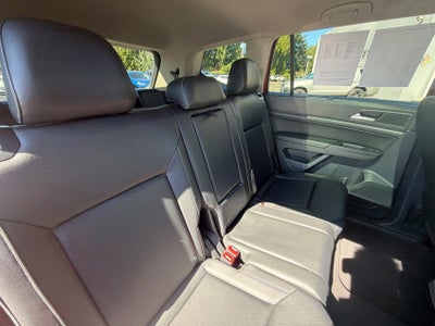 2021 Volkswagen Atlas 3.6L V6 SE w/Technology R-Line