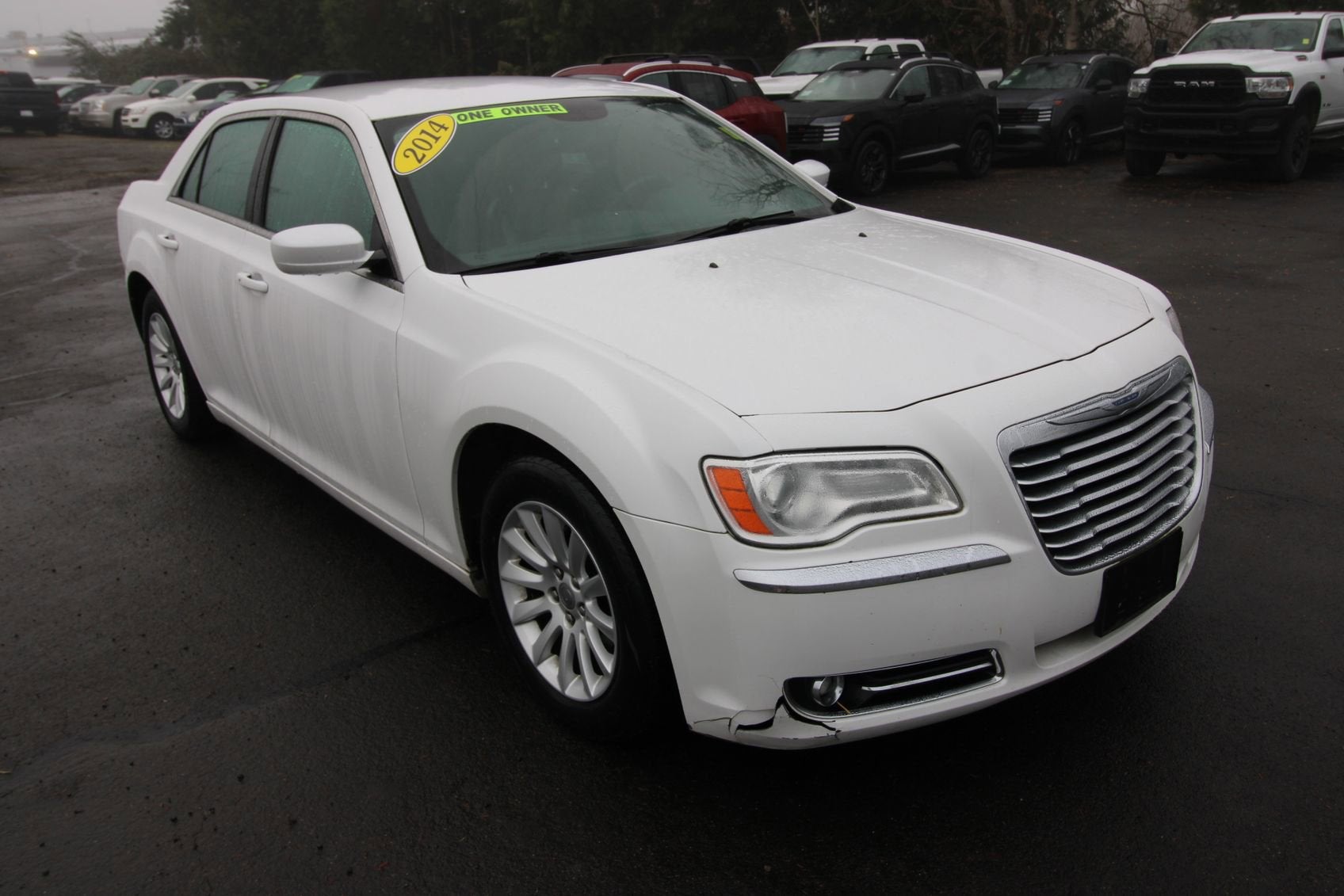 2014 Chrysler 300 BASE