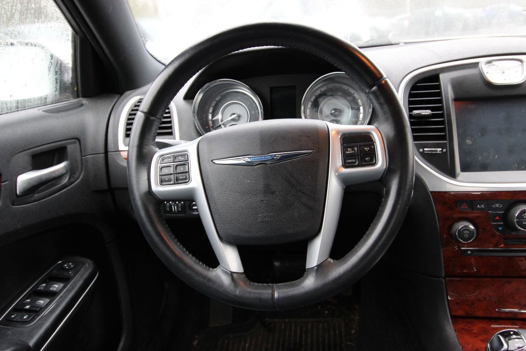 2014 Chrysler 300 BASE