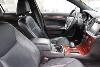 2014 Chrysler 300 BASE