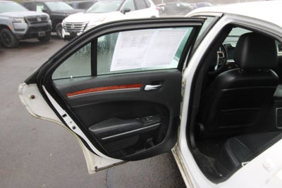 2014 Chrysler 300 BASE