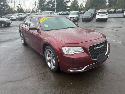 2018 Chrysler 300 Touring L