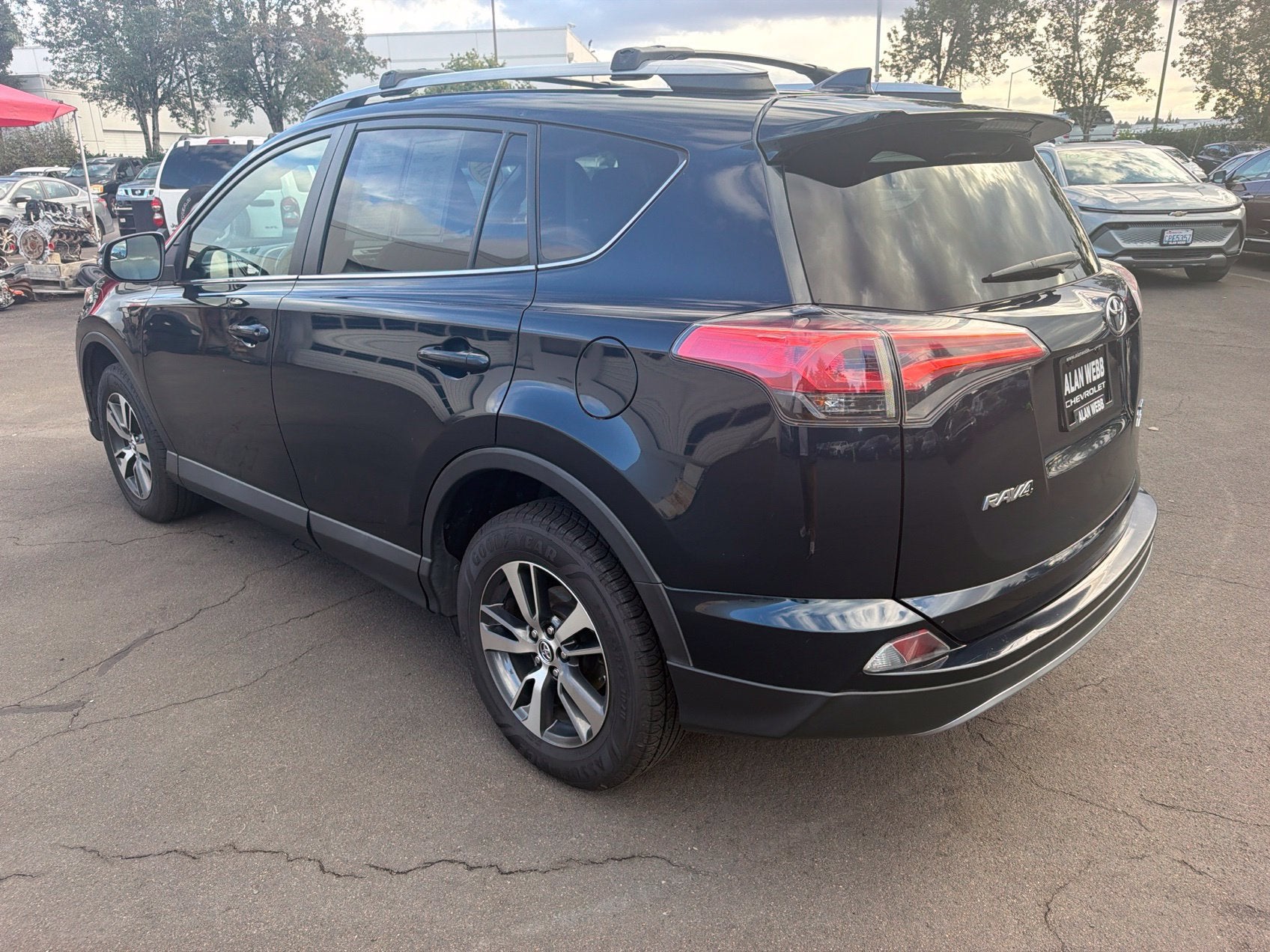 2017 Toyota RAV4 XLE