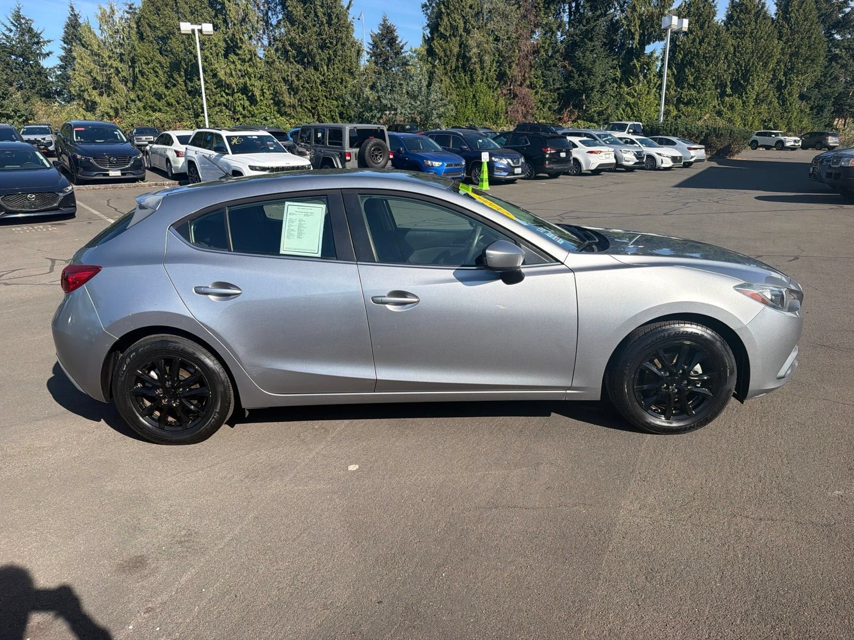 2016 Mazda Mazda3 Hatchback i Sport