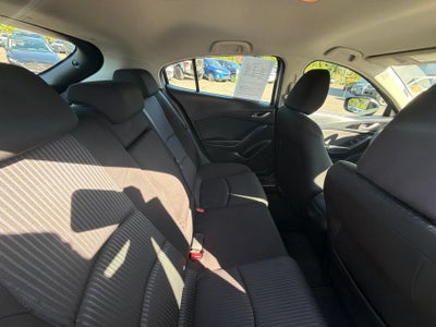 2016 Mazda Mazda3 Hatchback i Sport