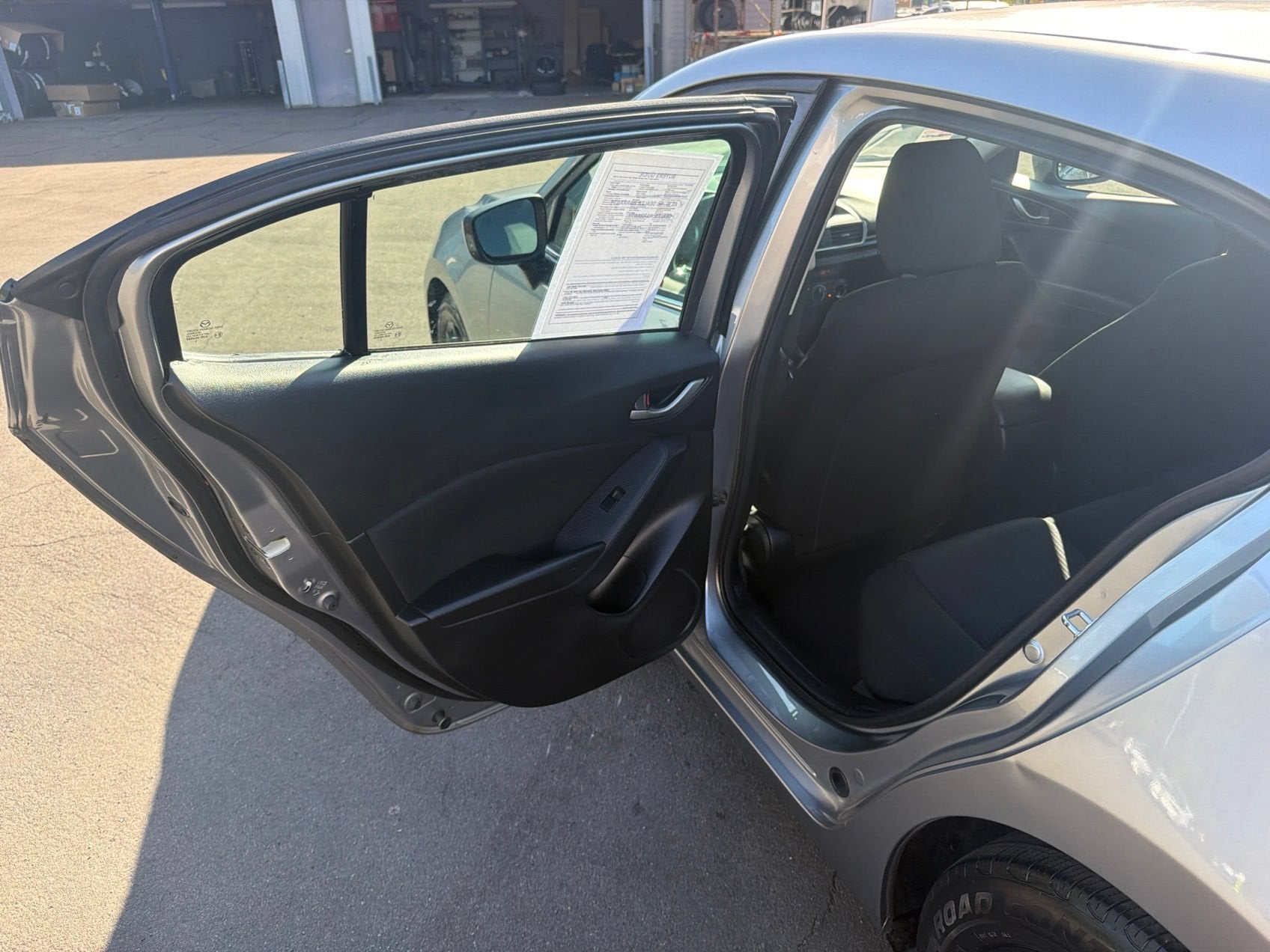 2016 Mazda Mazda3 Hatchback i Sport