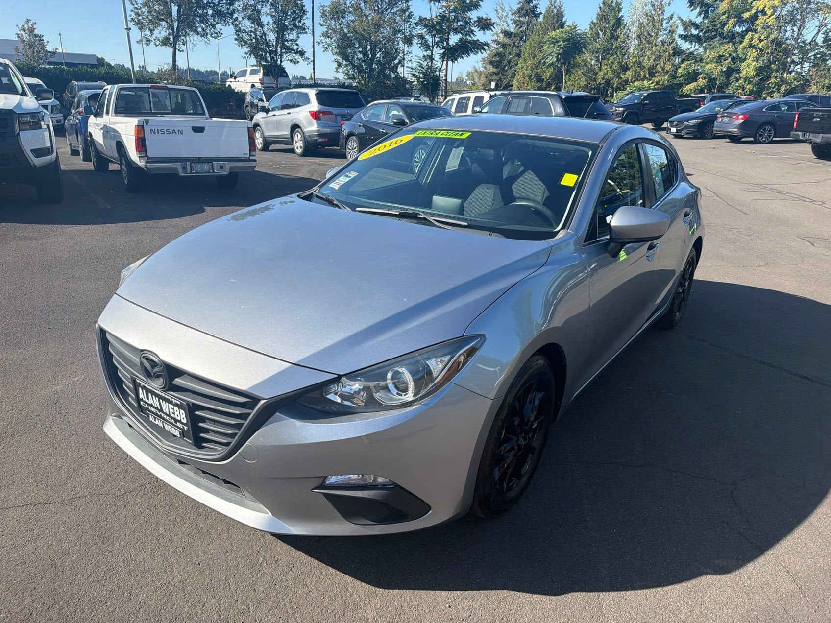 2016 Mazda Mazda3 Hatchback i Sport