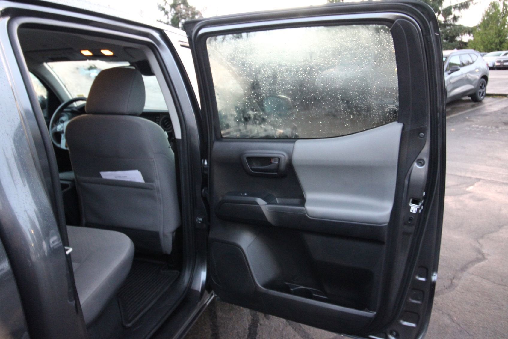 2020 Toyota Tacoma 4WD SR5