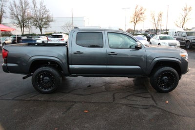 2020 Toyota Tacoma 4WD SR5