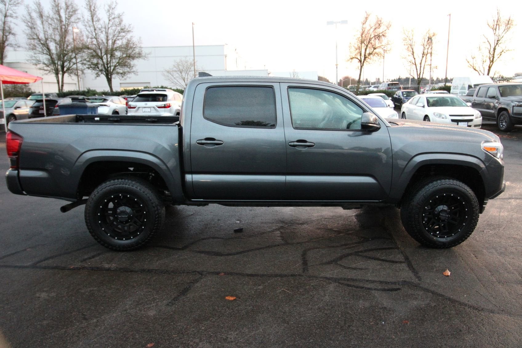 2020 Toyota Tacoma 4WD SR5
