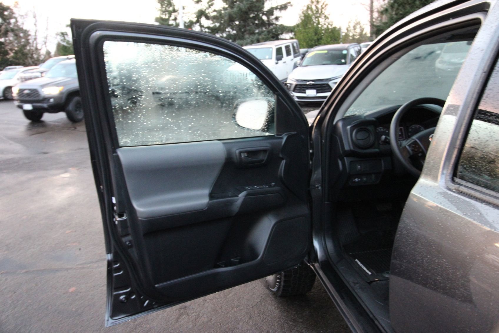 2020 Toyota Tacoma 4WD SR5