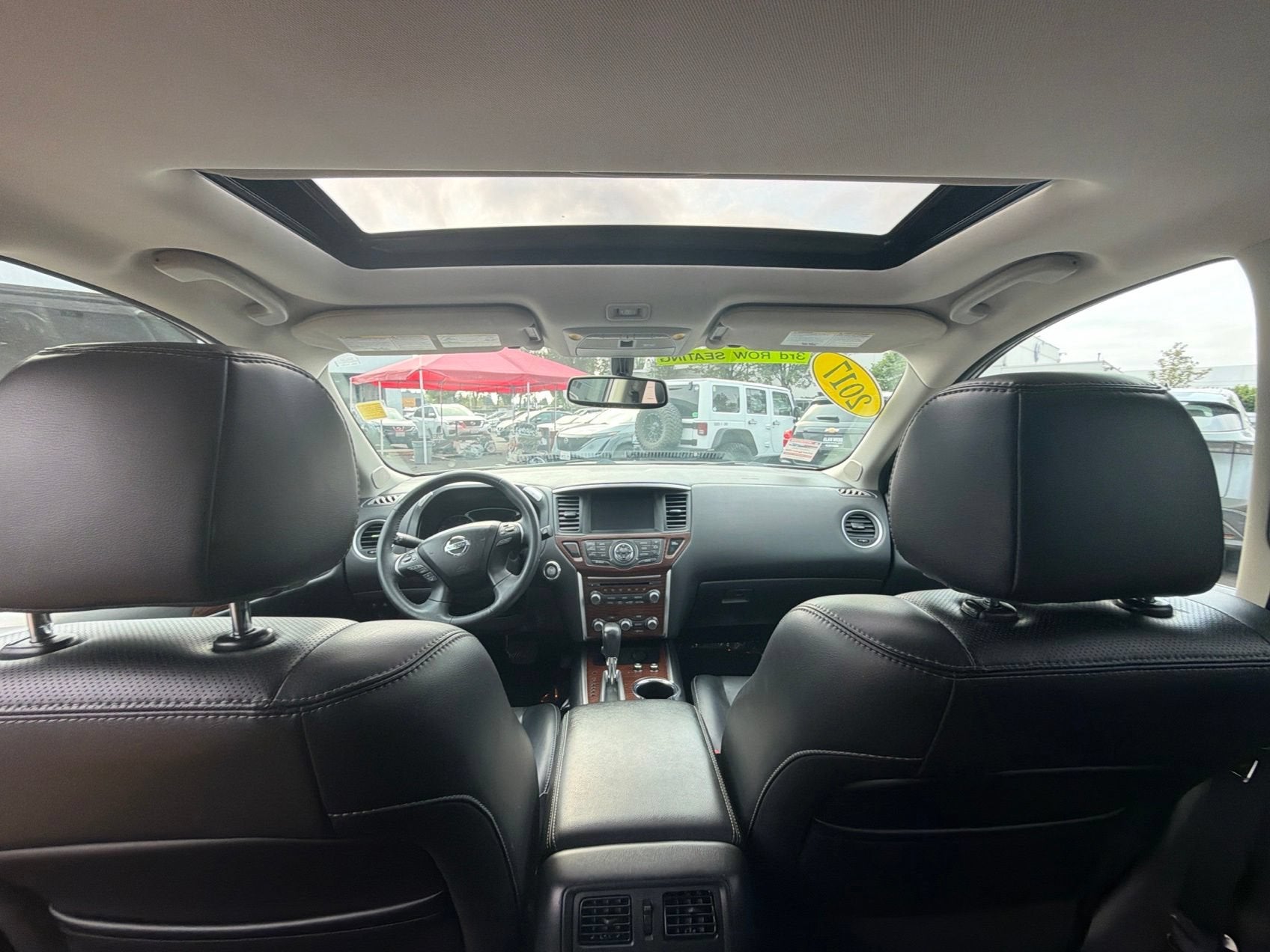 2017 Nissan Pathfinder Platinum