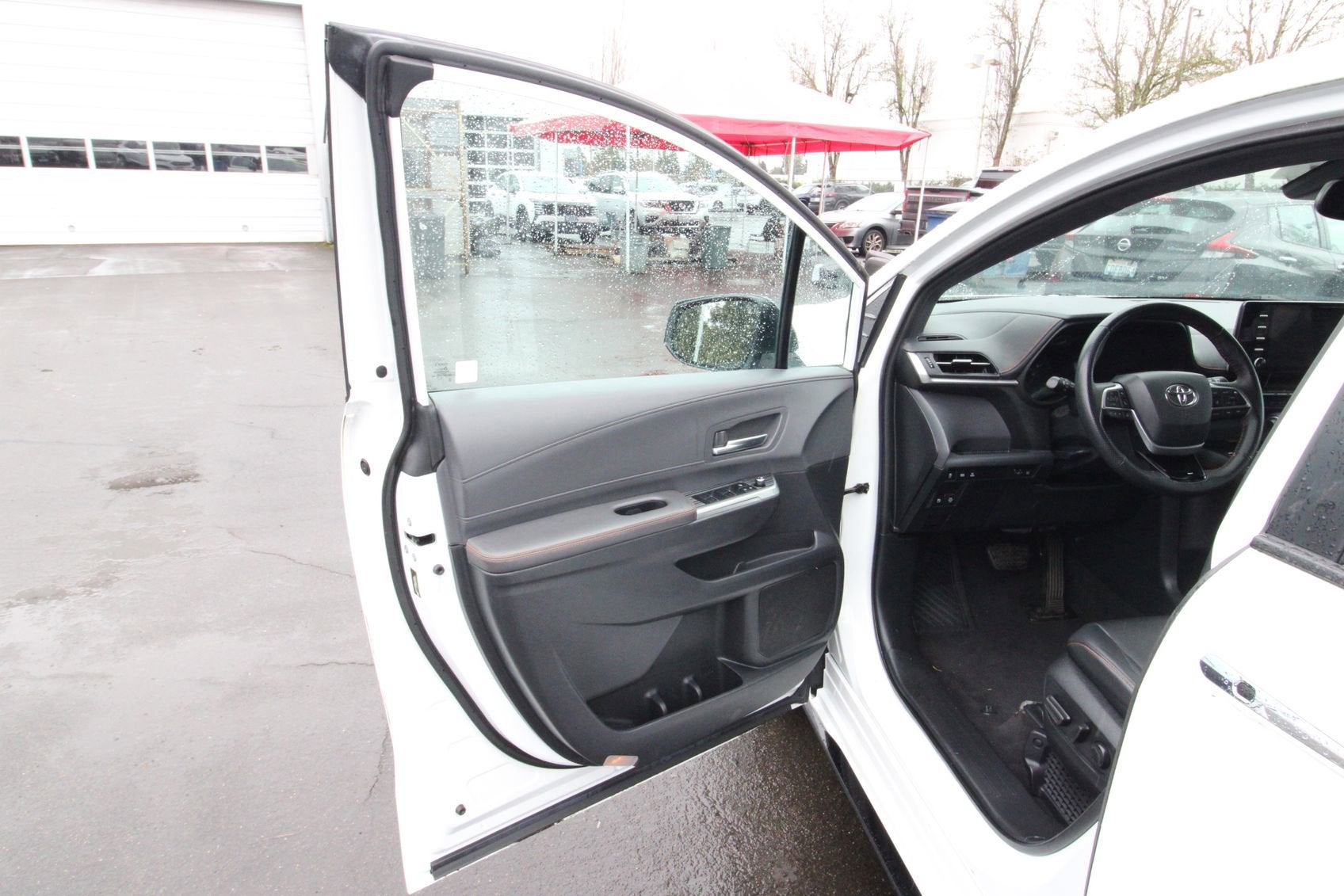 2022 Toyota Sienna XSE