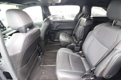 2022 Toyota Sienna XSE