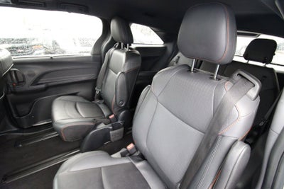 2022 Toyota Sienna XSE