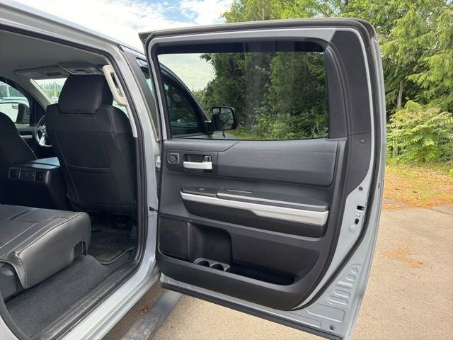 2019 Toyota Tundra SR5 5.7L V8