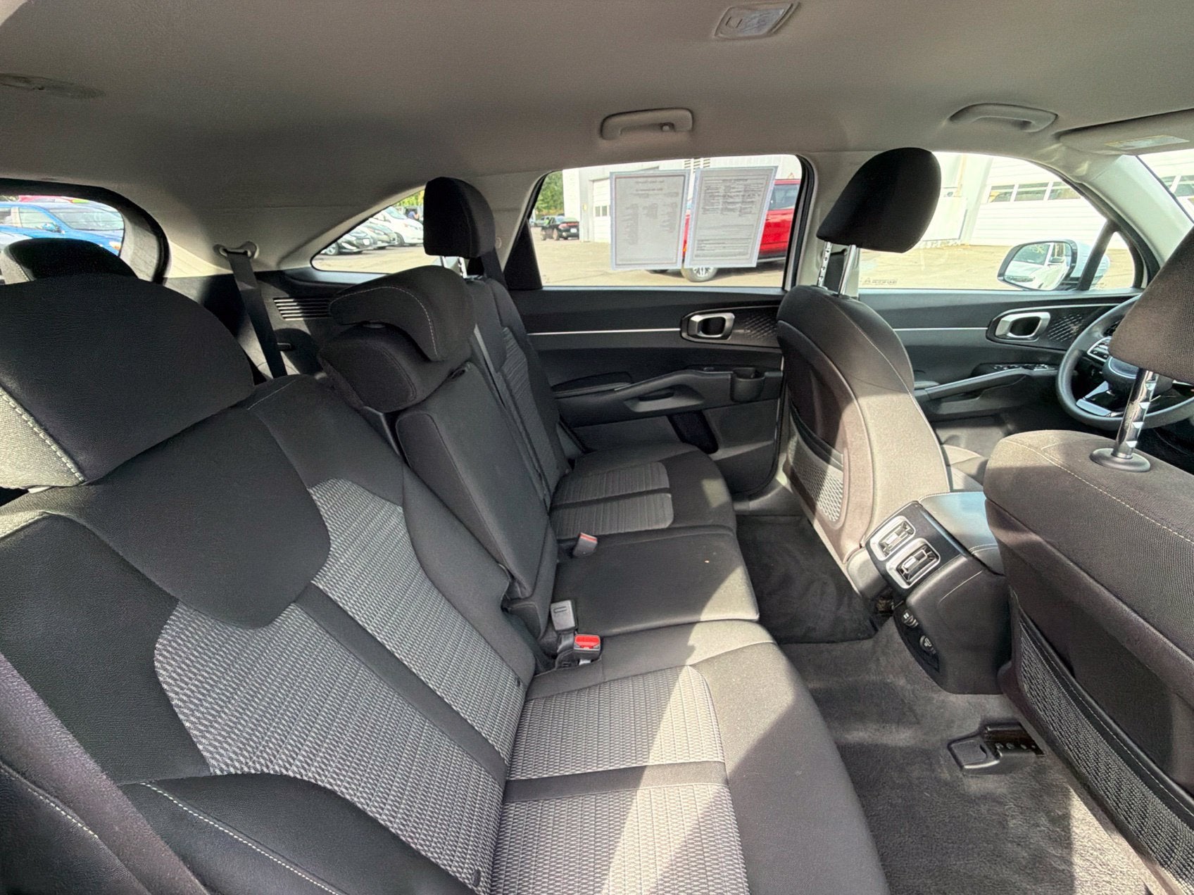 2021 Kia Sorento LX