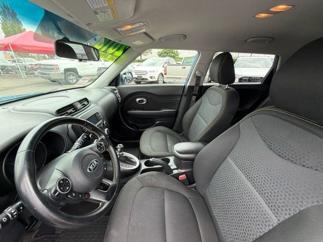 2016 Kia Soul +