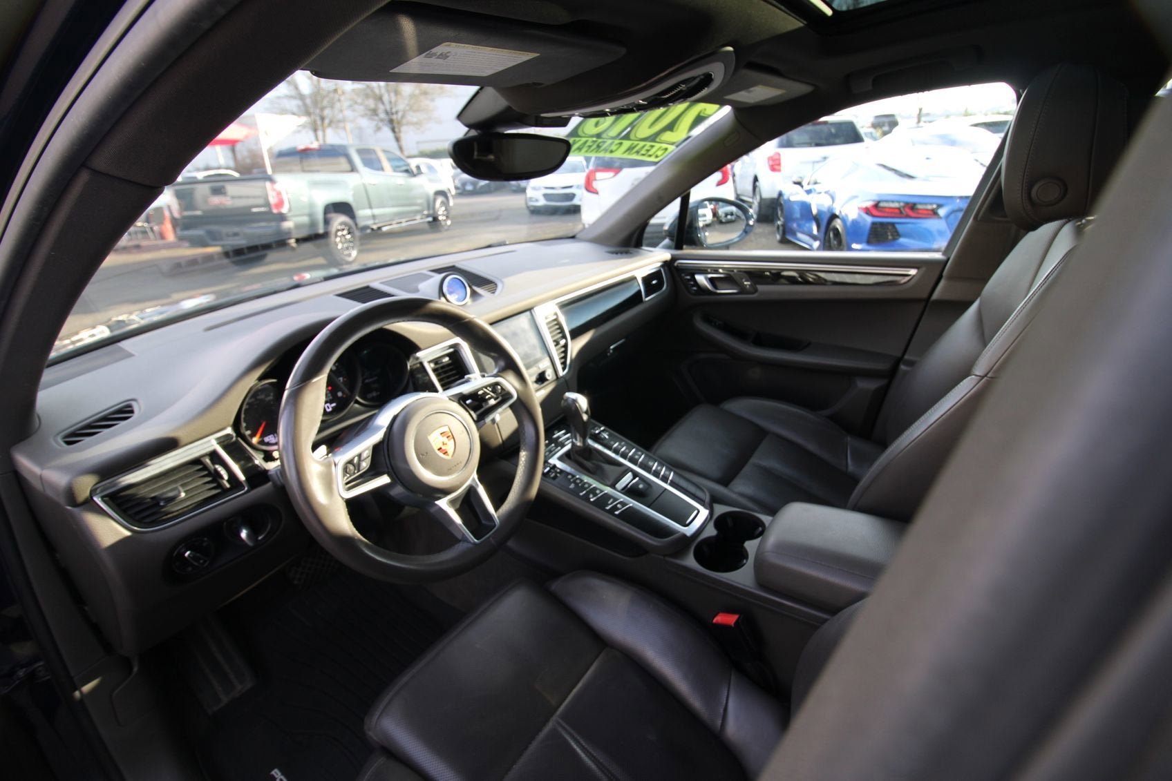 2018 Porsche Macan NA