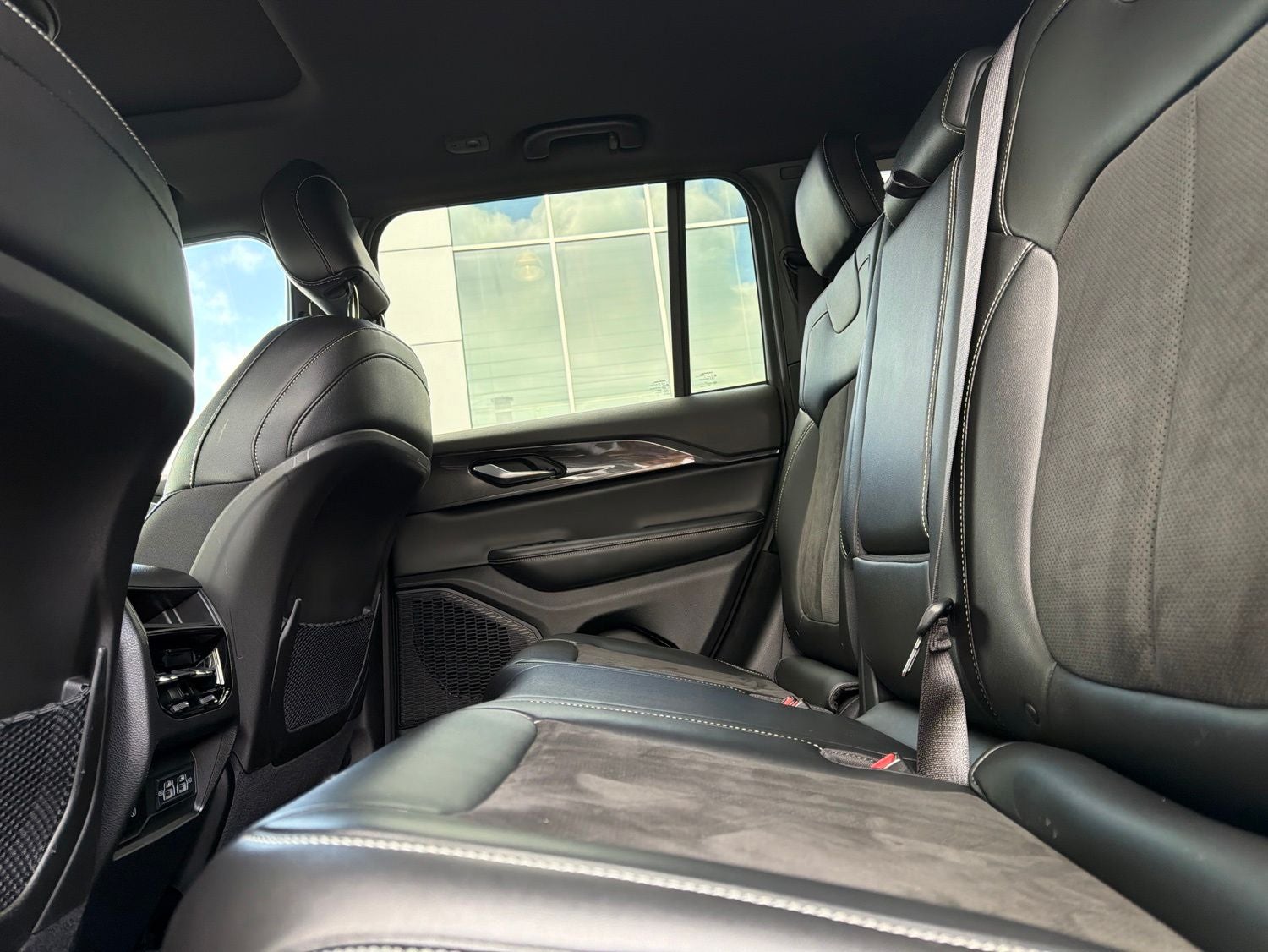 2023 Jeep Grand Cherokee Altitude X