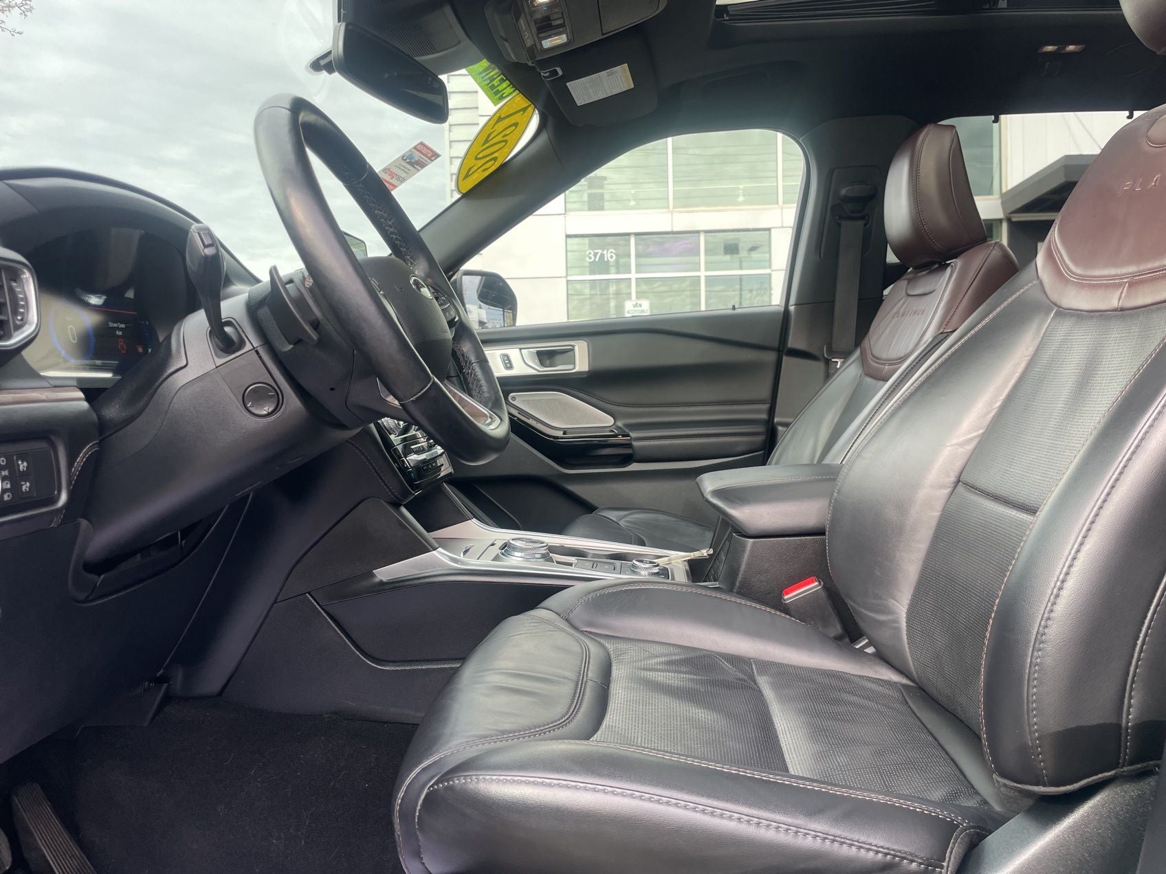 2021 Ford Explorer Platinum