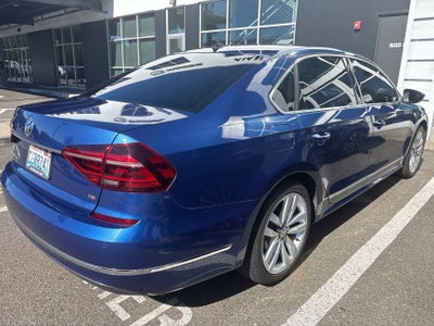 2017 Volkswagen Passat 1.8T SE w/Technology