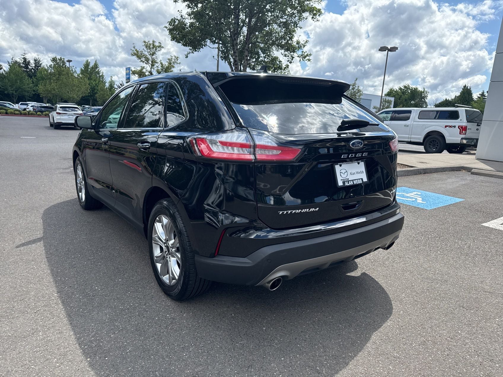 2024 Ford Edge Titanium