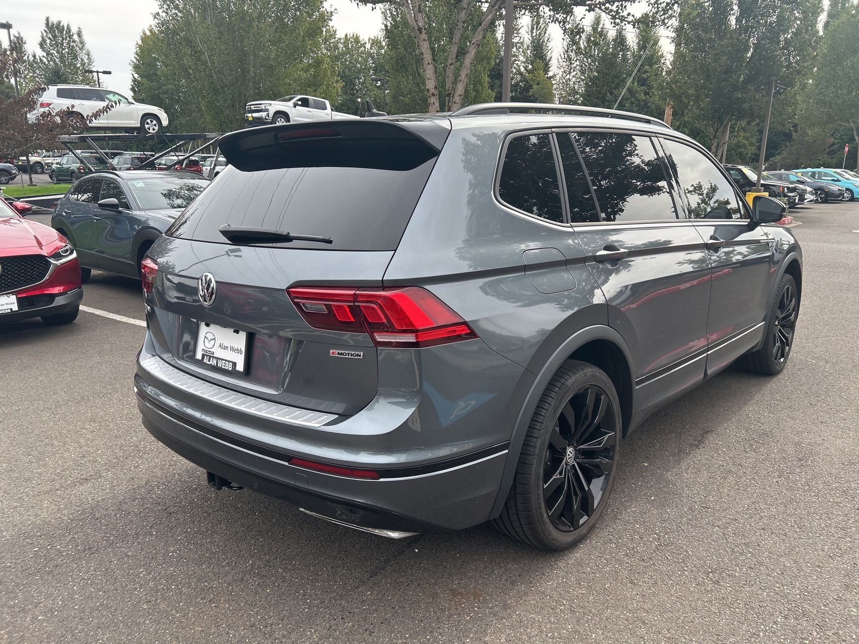 2021 Volkswagen Tiguan 2.0T SE R-Line Black